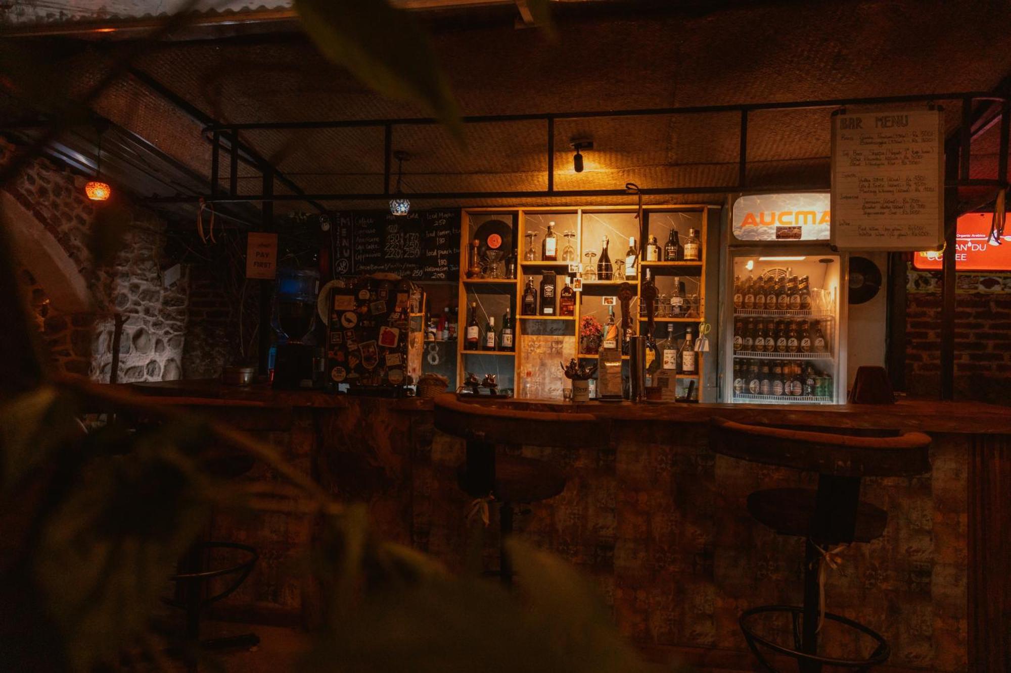 Gaurishankar Backpackers Hostel Pokhara Kültér fotó