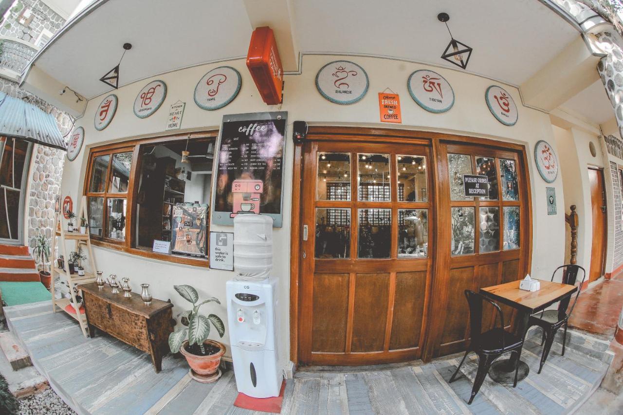 Gaurishankar Backpackers Hostel Pokhara Kültér fotó